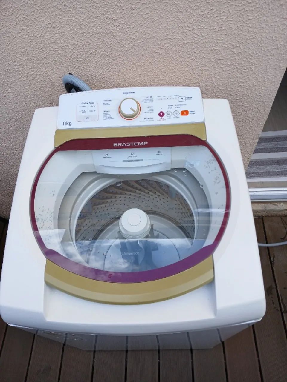 Maquina de lavar roupas