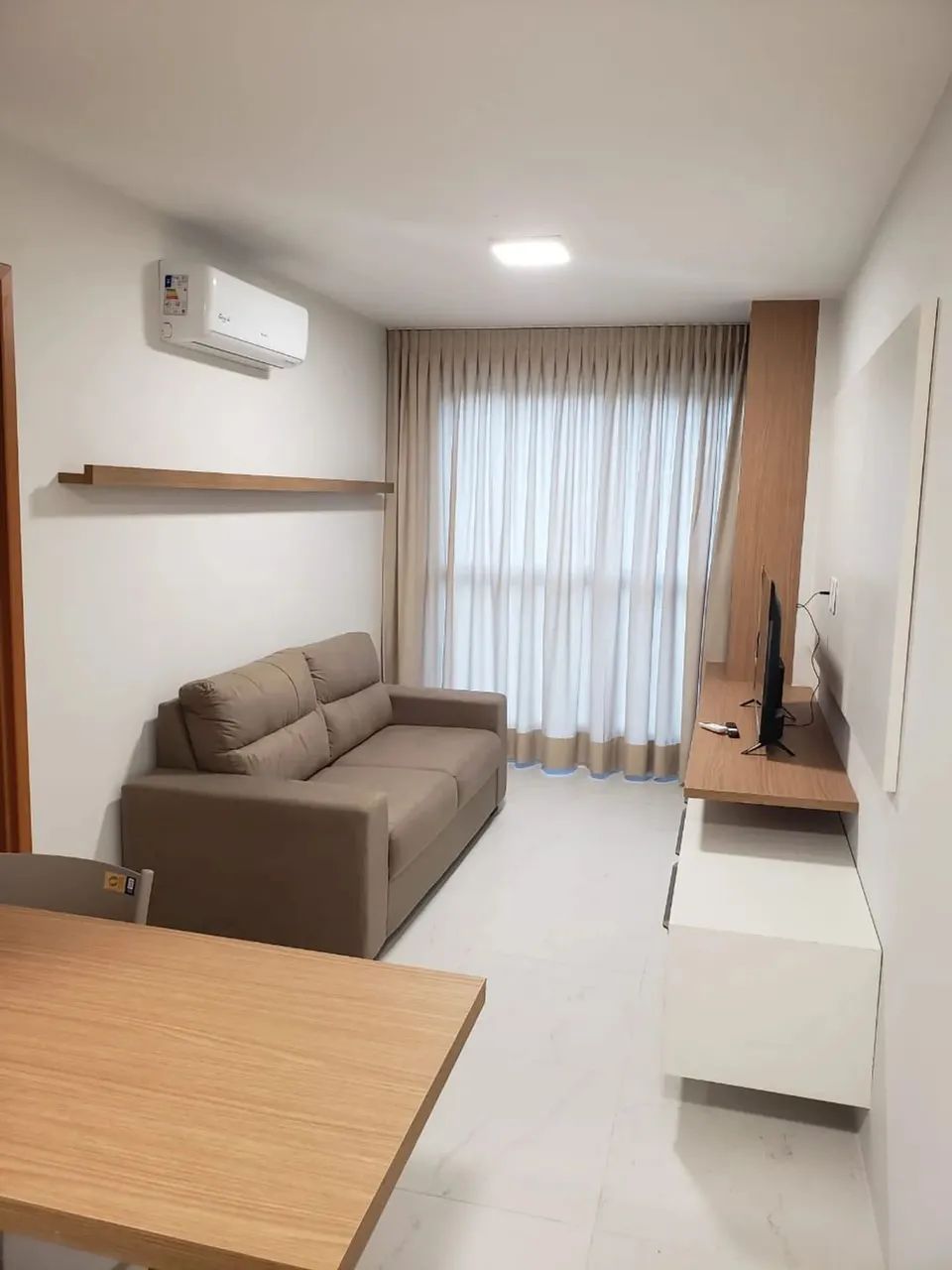 Alugo, Flats, Graças