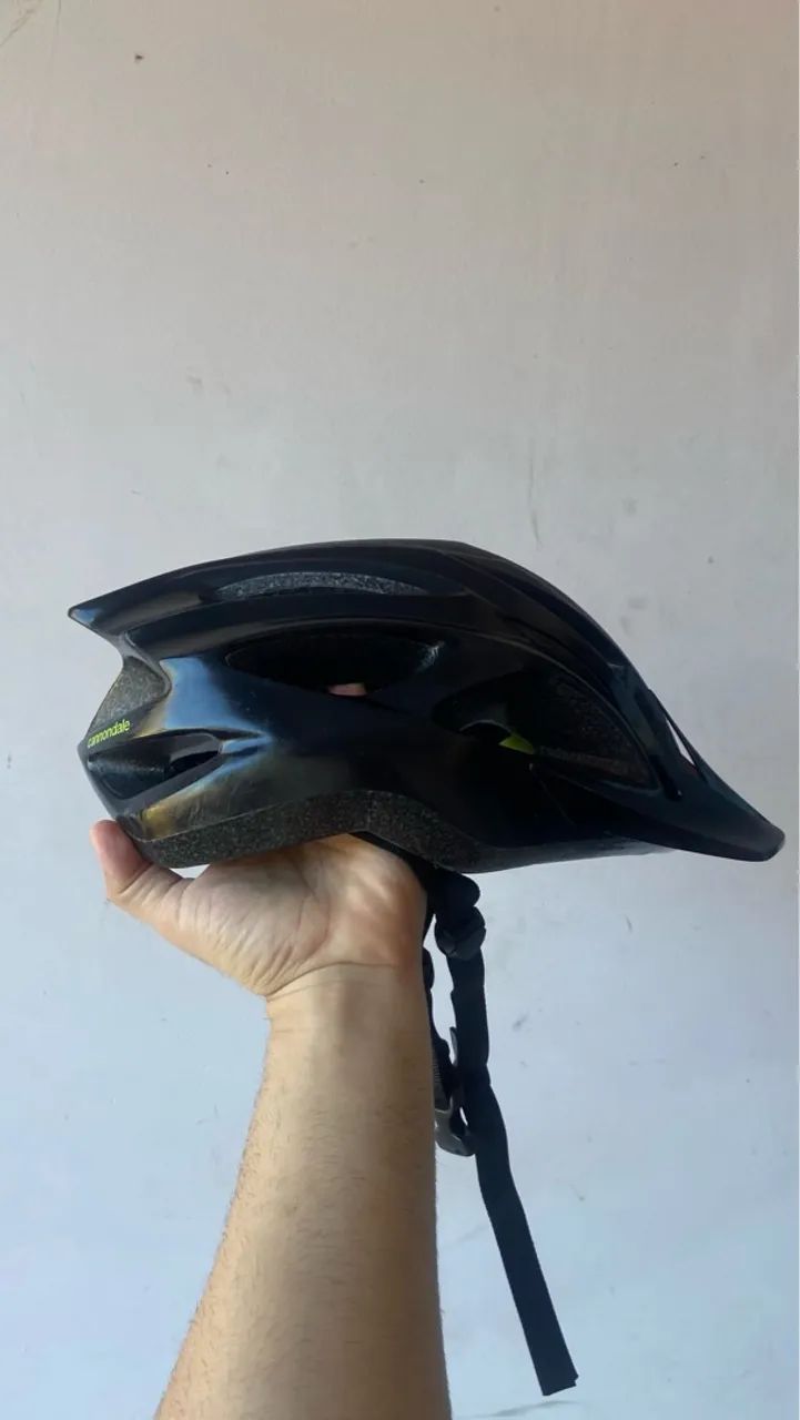 CAPACETE CANNONDALE E LUVA - Foto 5