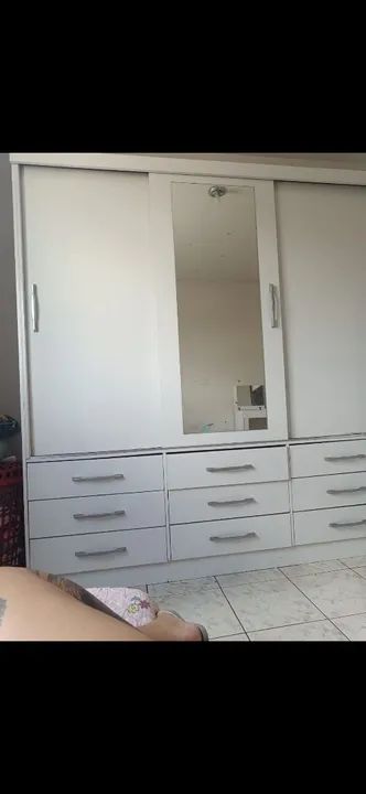 todos os dias faço carreto e montagem de guarda roupas 