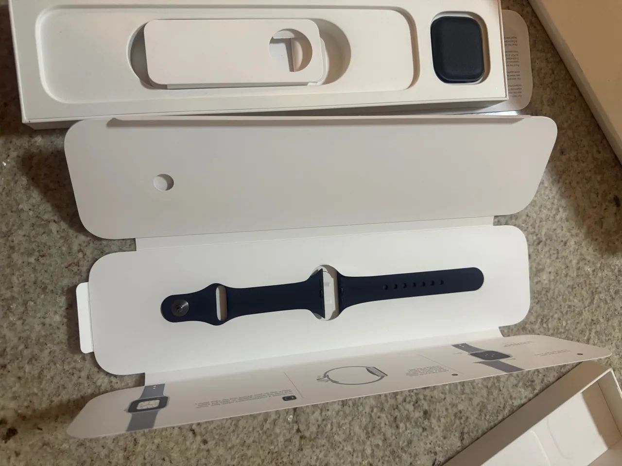 Apple Watch Series 8 41 mm Preto - Foto 2