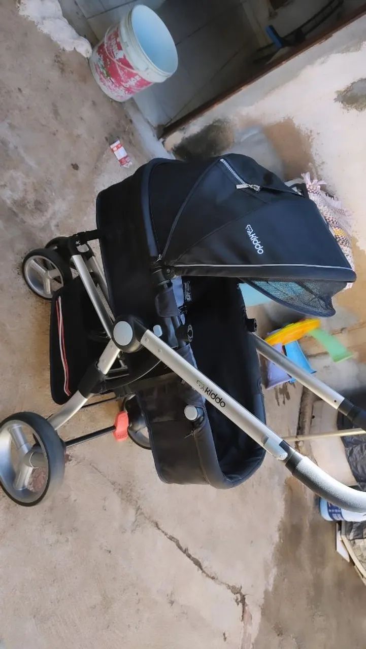Carrinho de bebê KIDDO com bebê conforto e suporte de carro - Foto 3
