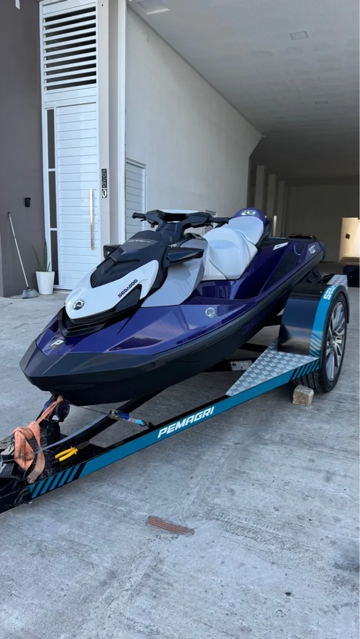 Jet Ski Sea-Doo GTI SE 170 2025 (8h de uso)