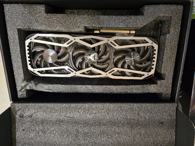 Placa de vídeo Nvidia Gainward Phoenix GeForce RTX 30 Series RTX 3070 8GB - Foto 3