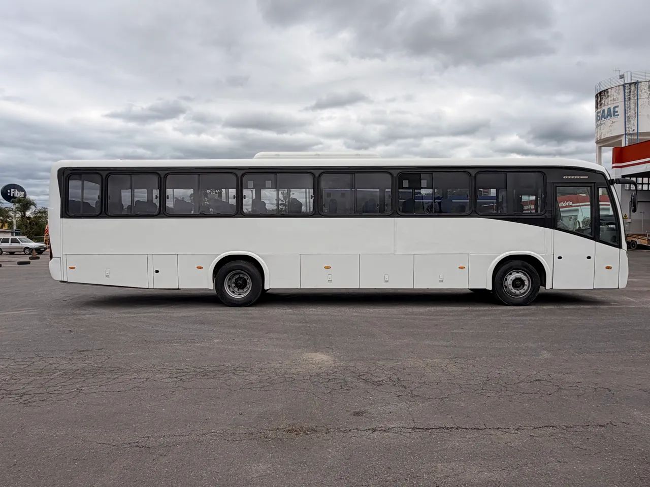 Ônibus Rodoviário Marcopolo Ideale VW 17230 2011/12 com ar condicionado - Foto 6