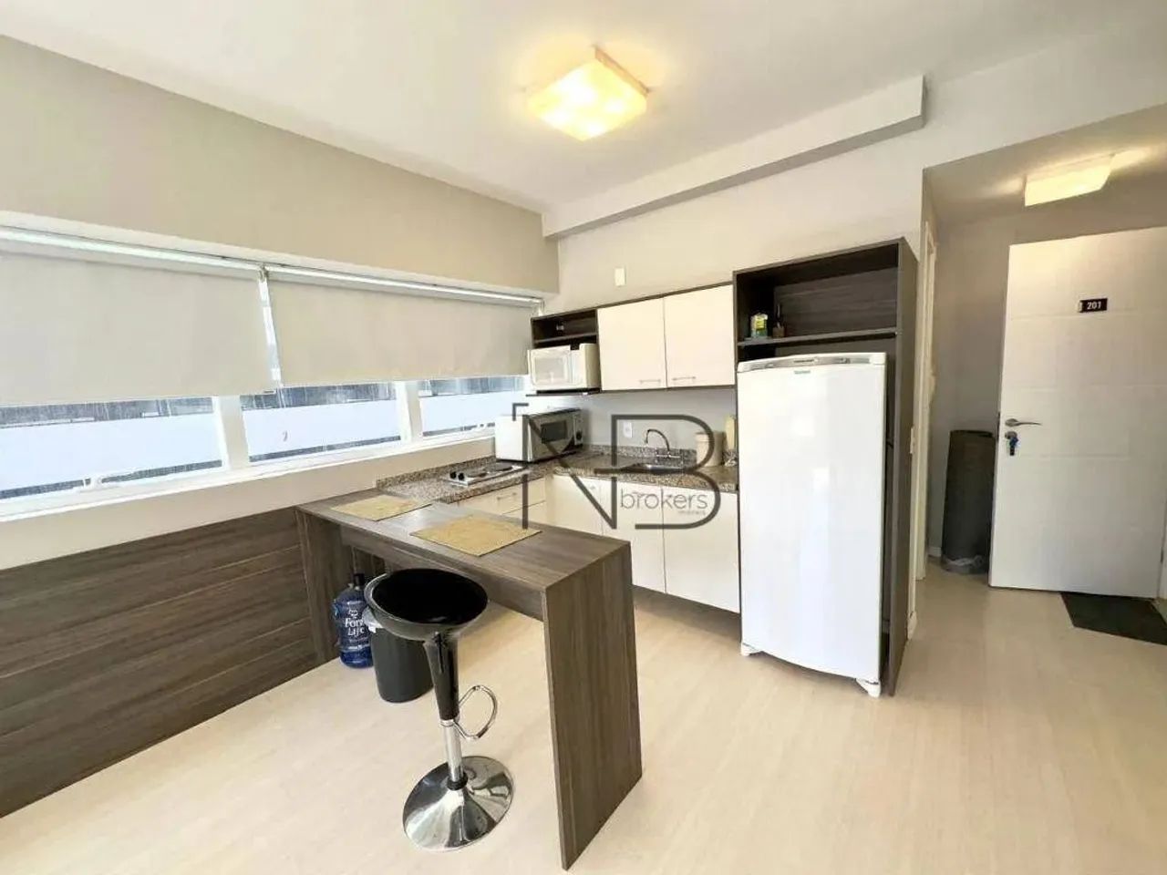 IMPERDÍVEL: STUDIO NO CENTRO DE CURITIBA, PERTO DE TUDO! - Foto 5