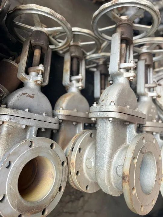 Válvulas de Gaveta 6pol 150lbs(valor a negociar)