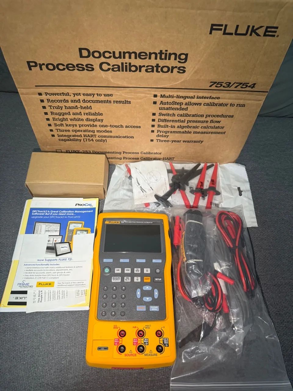 FLUKE 754 CALIBRADOR DE PROCESSO