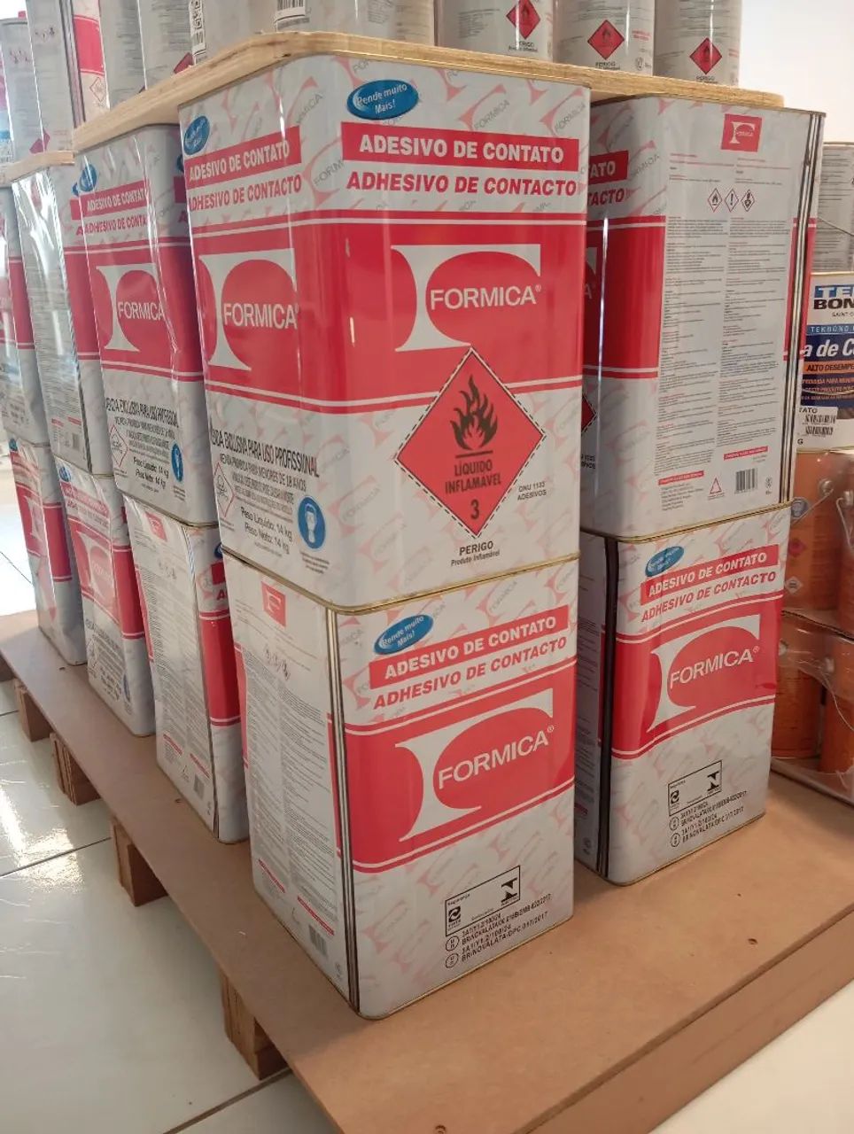 Cola de contato Formica 14kg - Foto 2