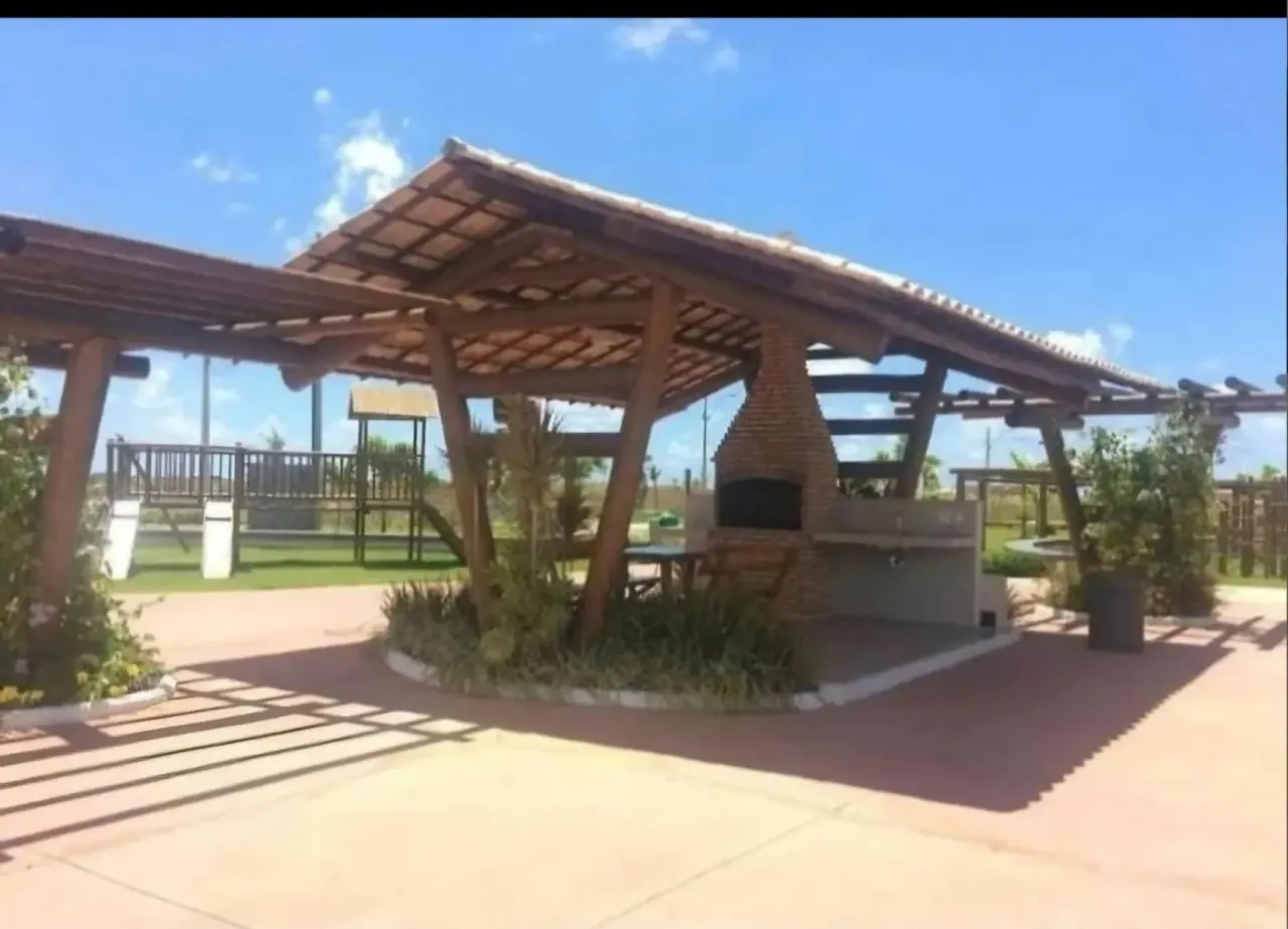 Lote com 365m² no Condomínio Fazenda Real 2 em Estância