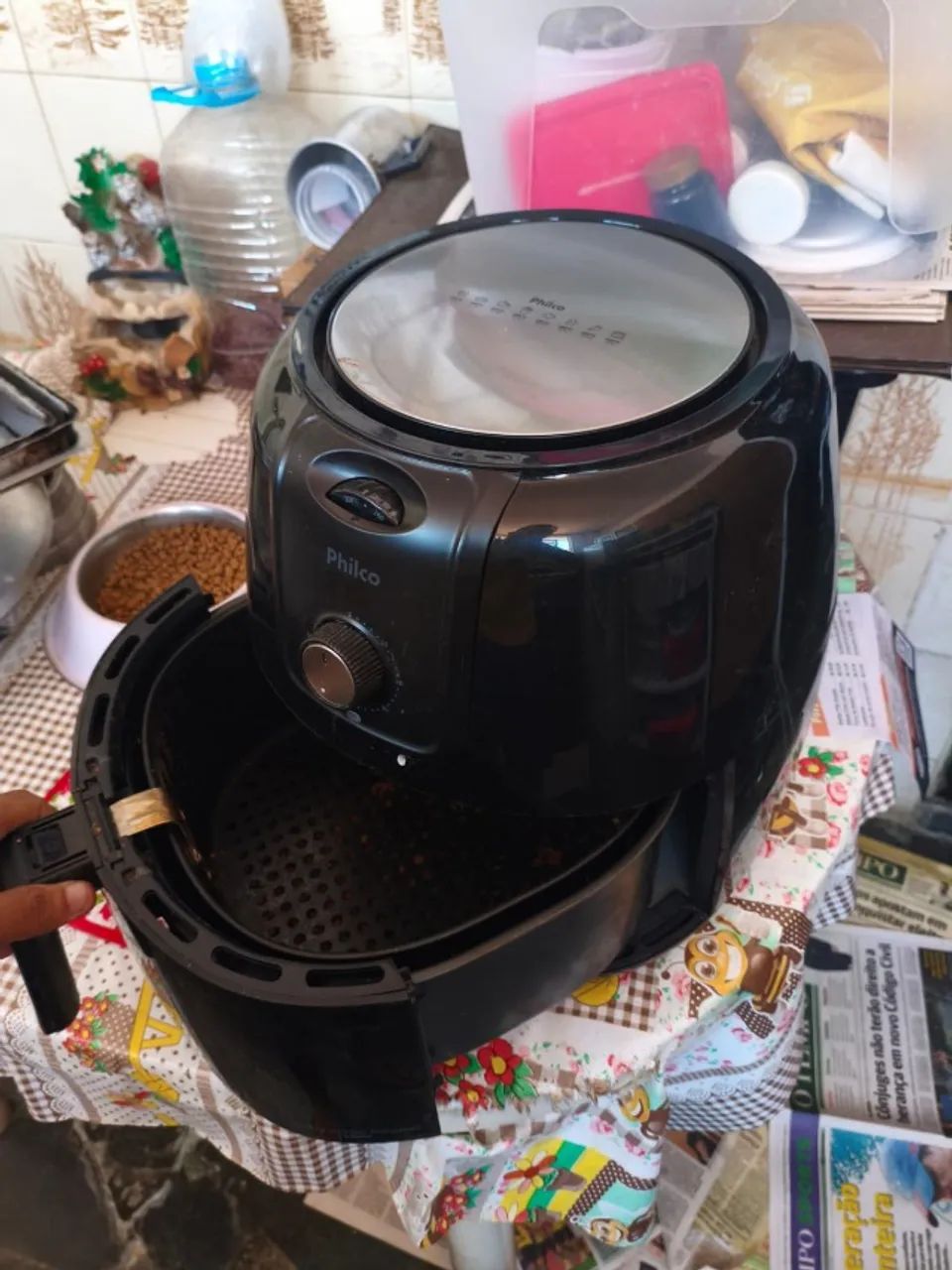 Air Fryer Philco 8,1L Sem Óleo Gourmet PFR13P funcionando perfeitamente - Foto 3