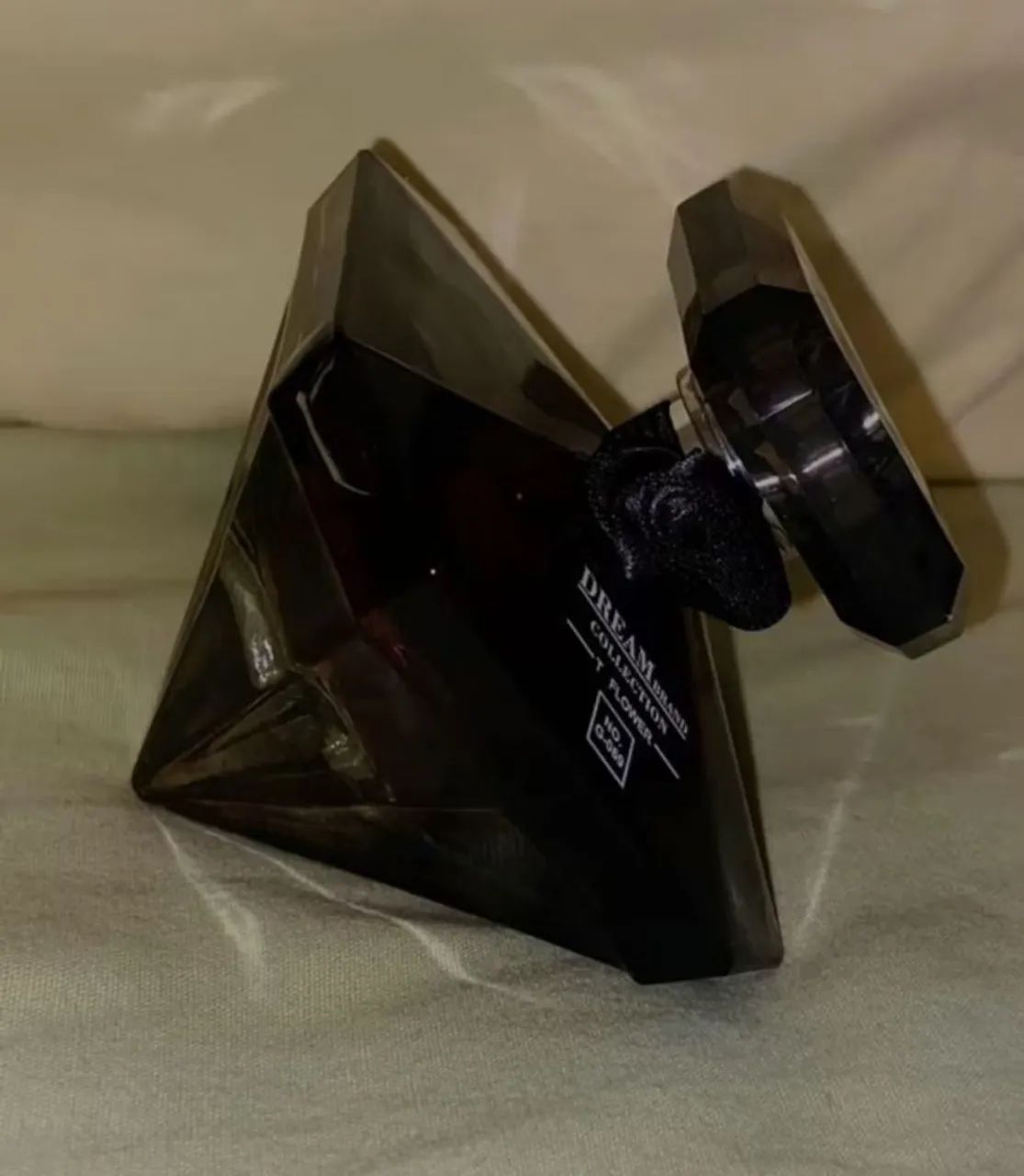 Perfume brand do La nuit tresór da Lancôme