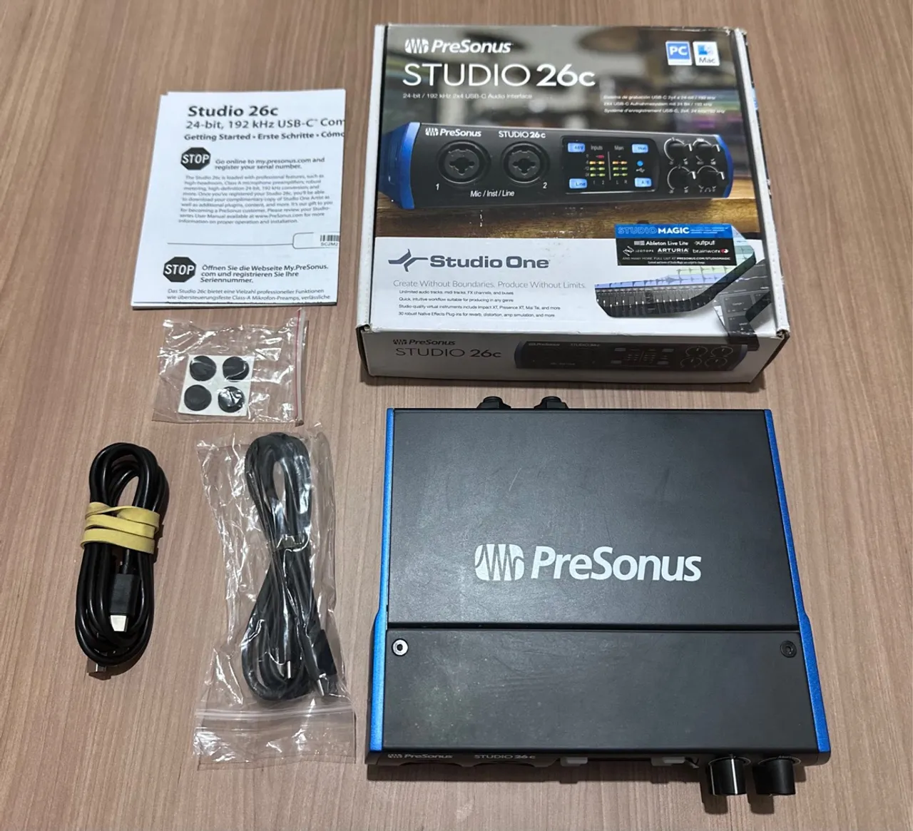 Interface de áudio Presonus Studio 26c 2 entradas e 4 saídas