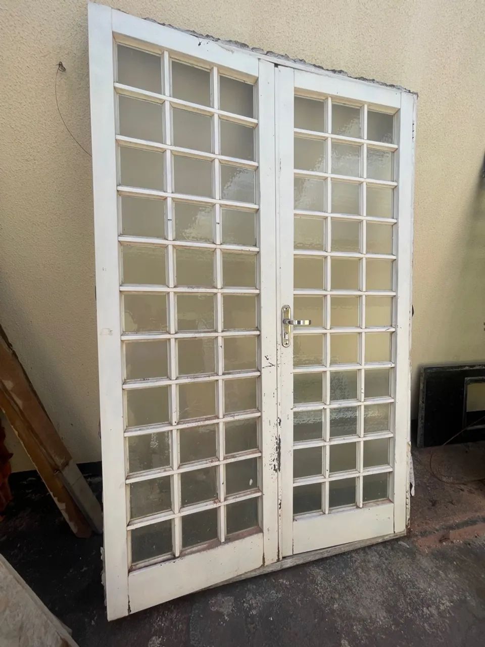 Porta com vidro - estilo clássico