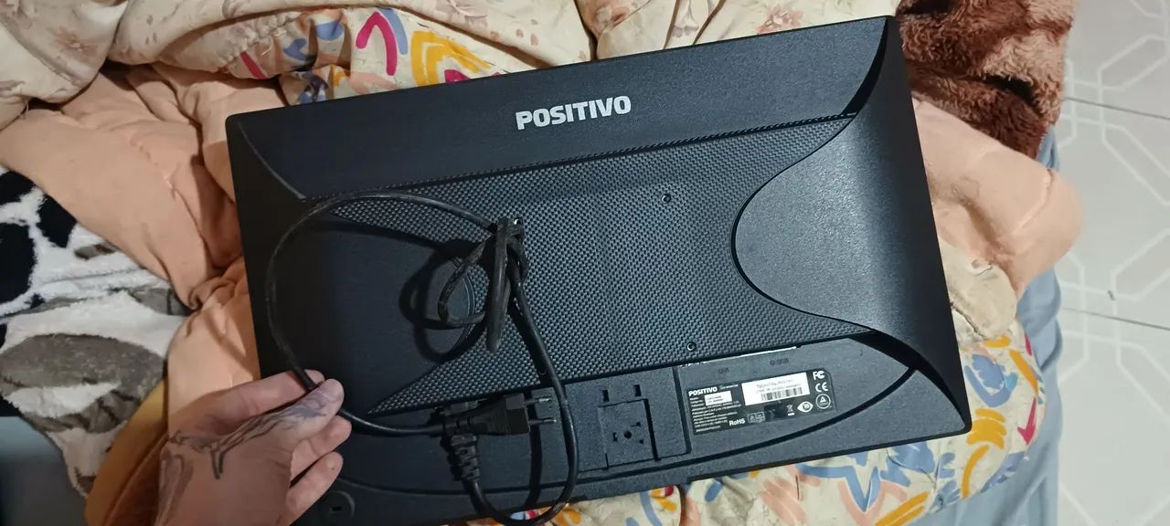 Used TV, I need money!!64308565687554122