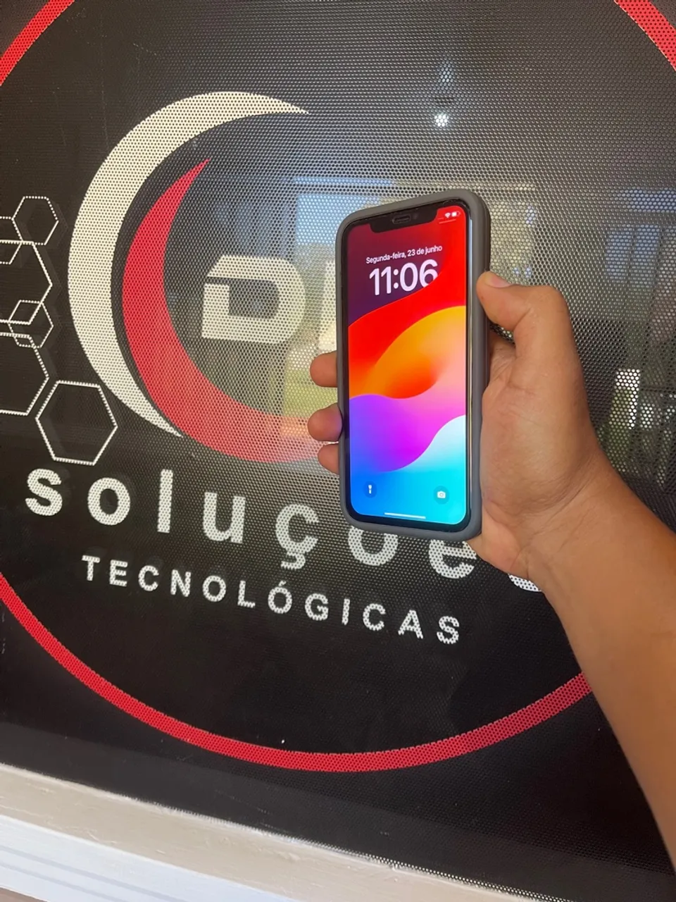 iPhone 11 semi-novo