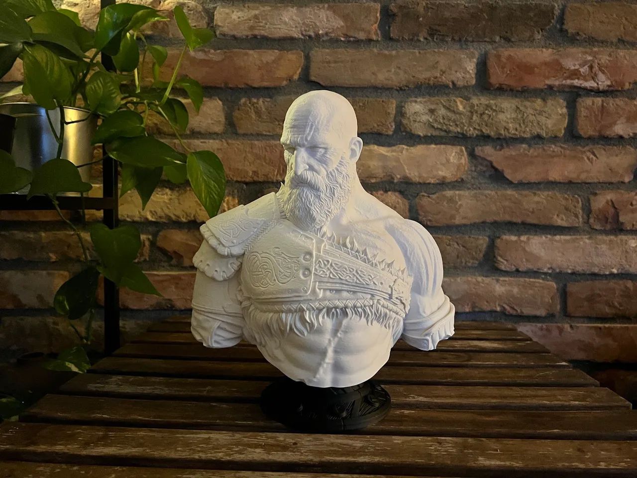 Busto Kratos Deus da Guerra Hiper Realista - Foto 4