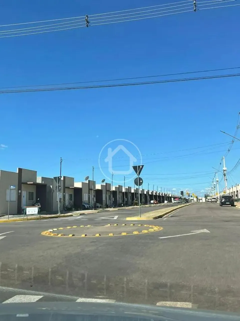 CASA 2 QUARTOS CONDOMÍNIO FECHADO