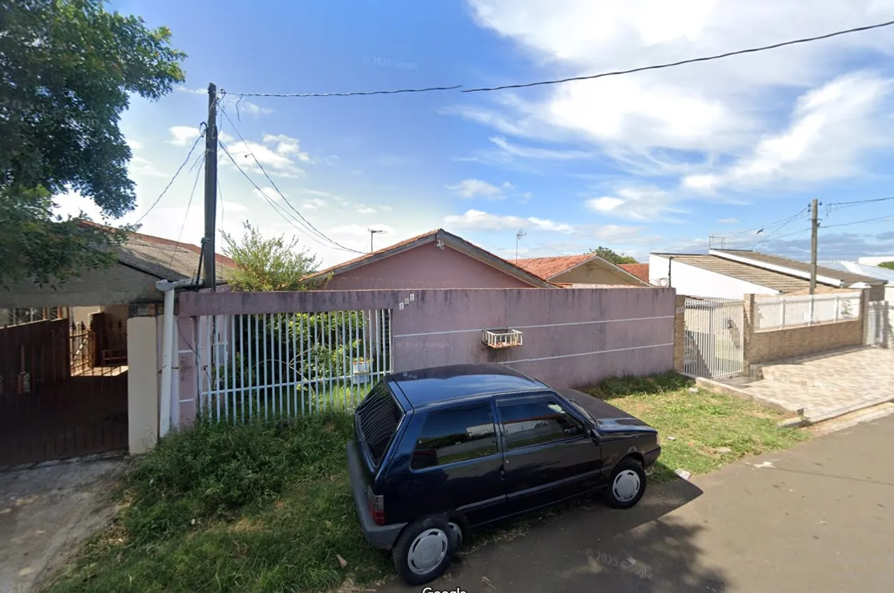 Imóvel para venda possui 56 metros quadrados com 4 quartos em Cará-cará - Ponta Grossa - P