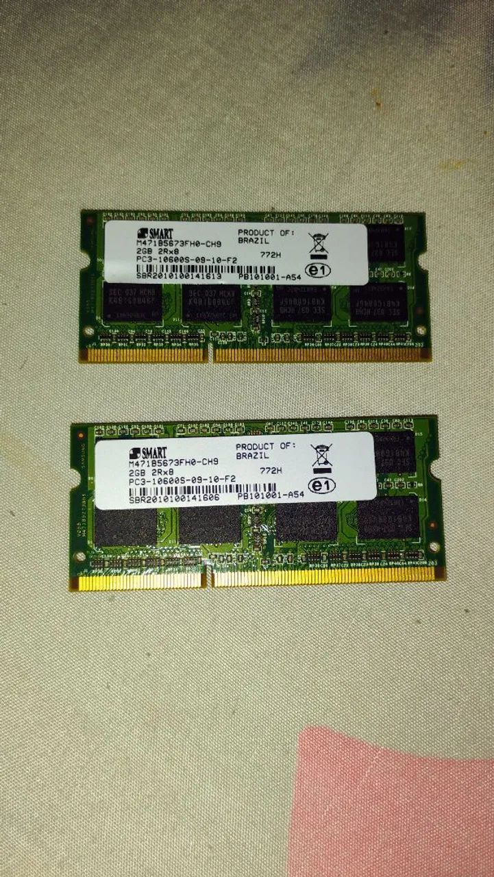 Pentes de Memórias RAM DDR3 2GB