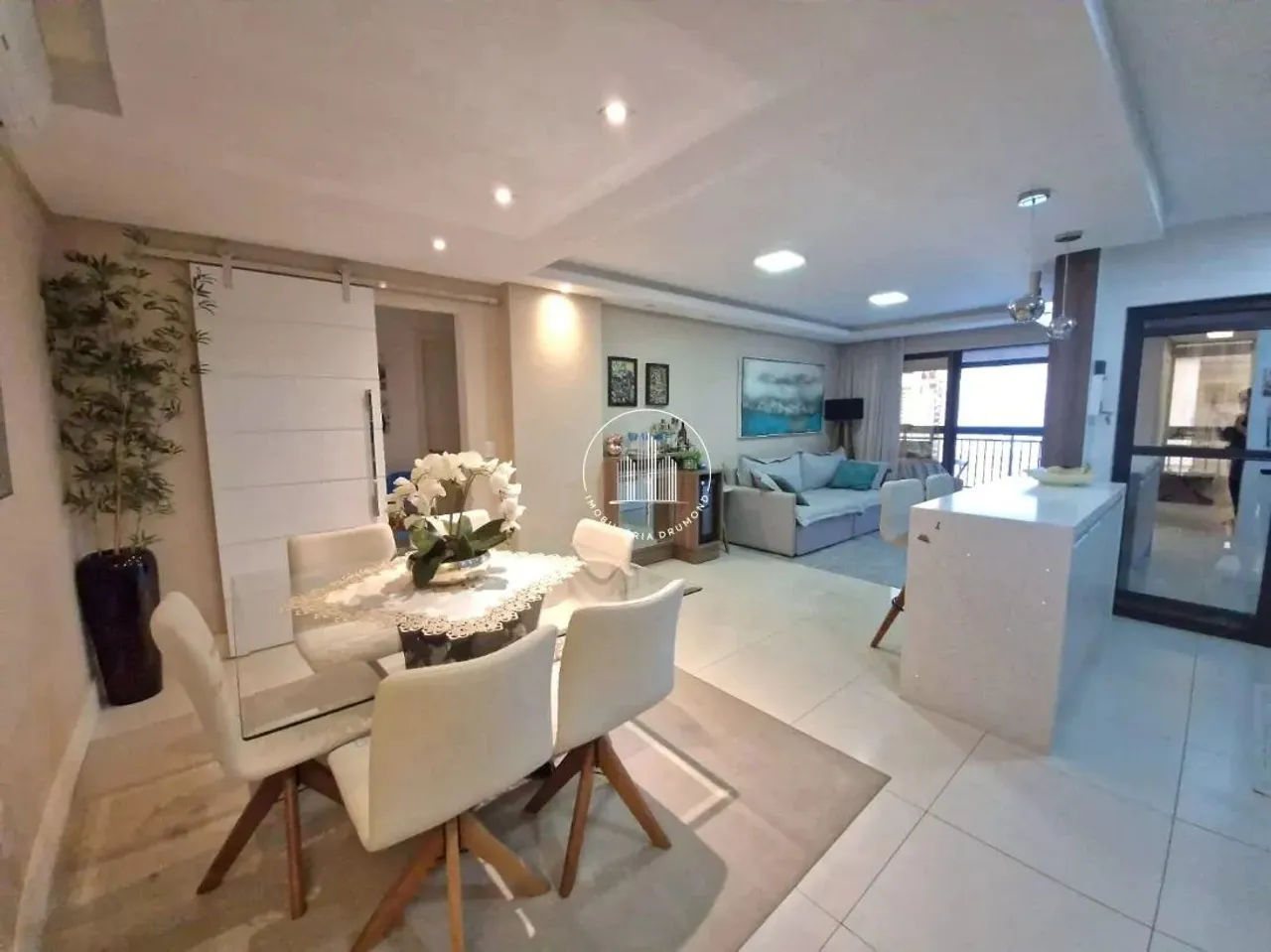 Apartamento 3 Quartos com 3 Suítes e 111m² - Campinas