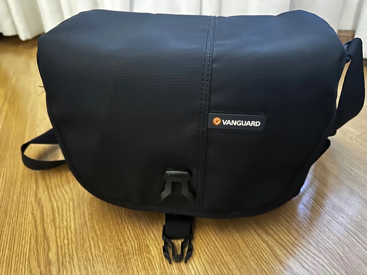 Lente Nikon EF 80-200mm f/2.8 Com bolsa Vanguard de brinde - Foto 6