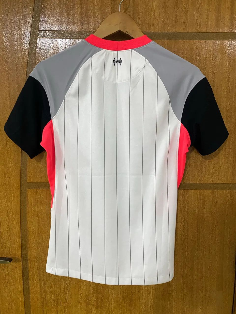 Camiseta Liverpool - Foto 3