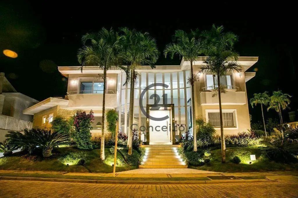 Casa na PRAIA DE JURERE, com 5 dormitórios, sendo 4 suítes, à venda, 436 m² por R$ 5.800.0 - Foto 2