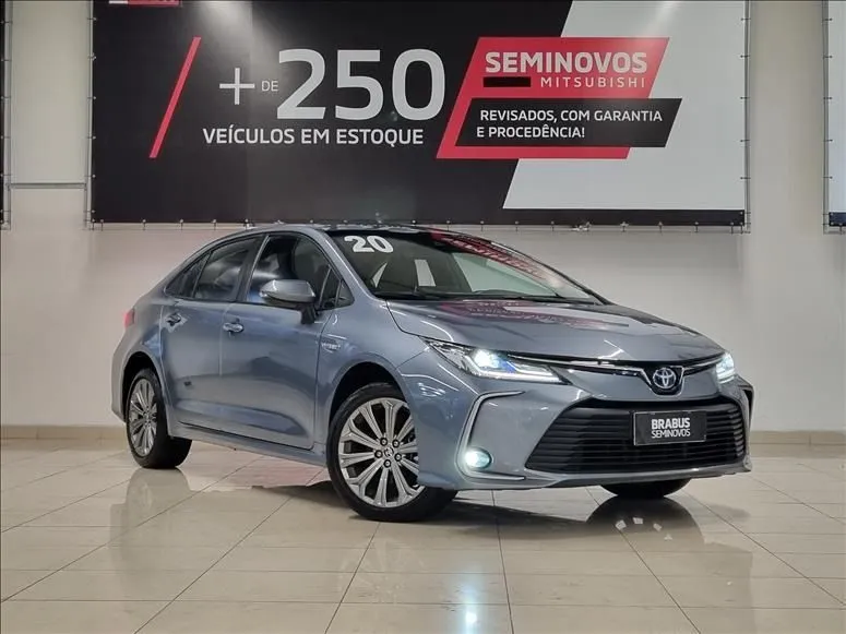 Toyota Corolla Altis Híbrido 53.000km