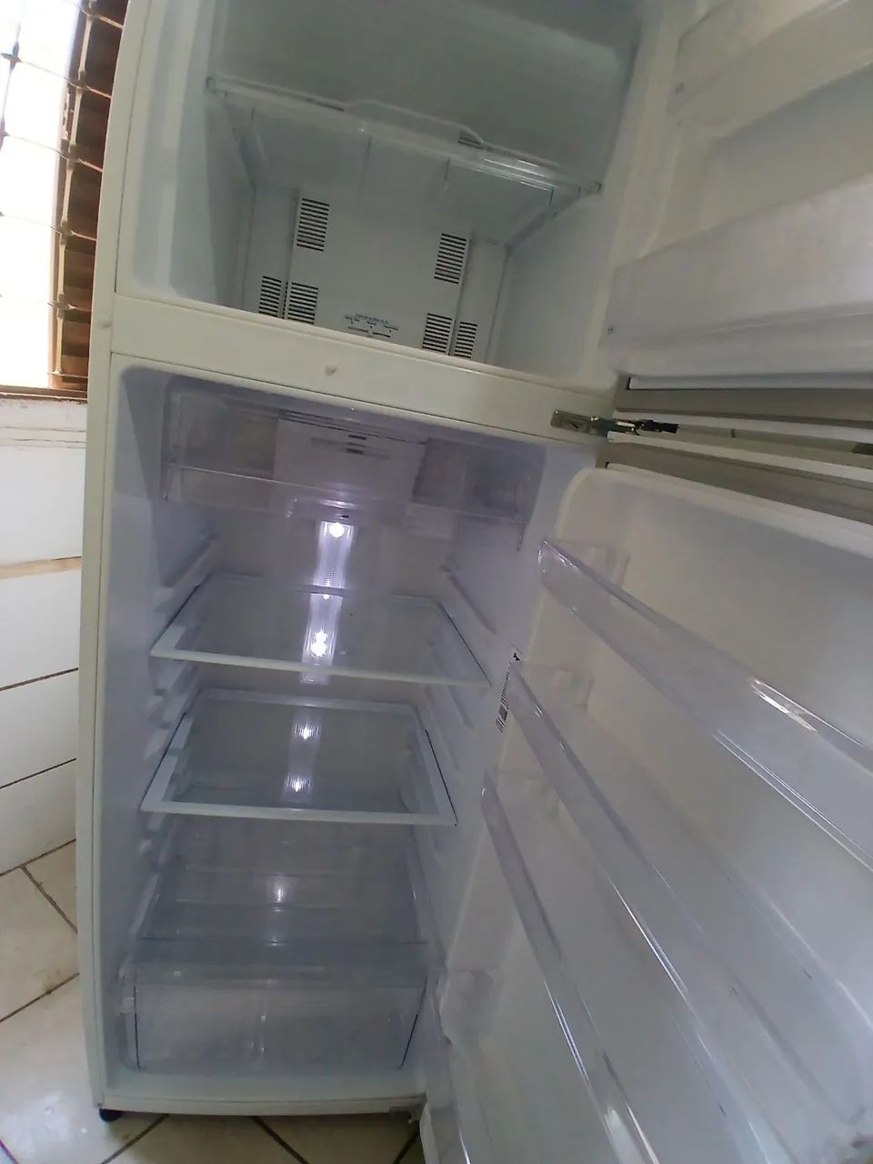 Geladeira Panasonic 387 litros  - Foto 4