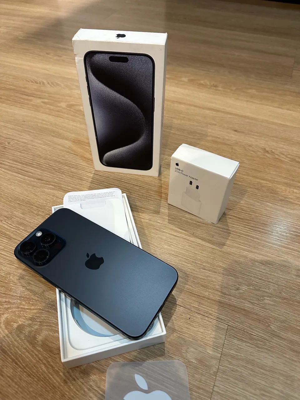 IPHONE 15 PRO MAX BLUE TITANIUM 256GB C/GARANTIA EM ATÉ 18X