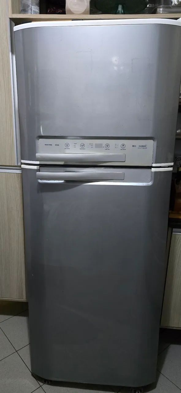 Geladeira Frost Free DF49A - Foto 2