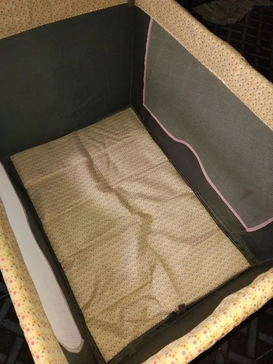 Berço portátil para bebê - rosa - Foto 3