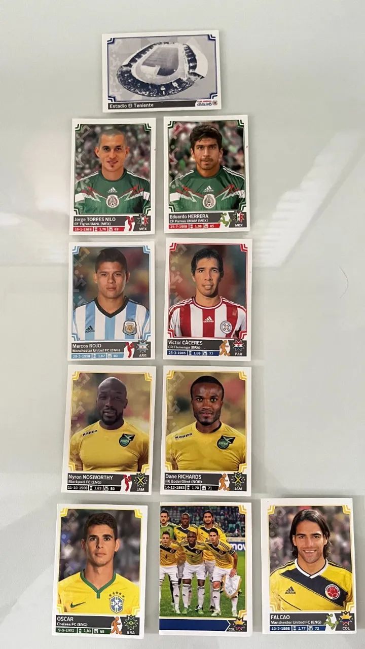 Lote Figurinhas Copa América Chile 2015 Panini + Brinde.