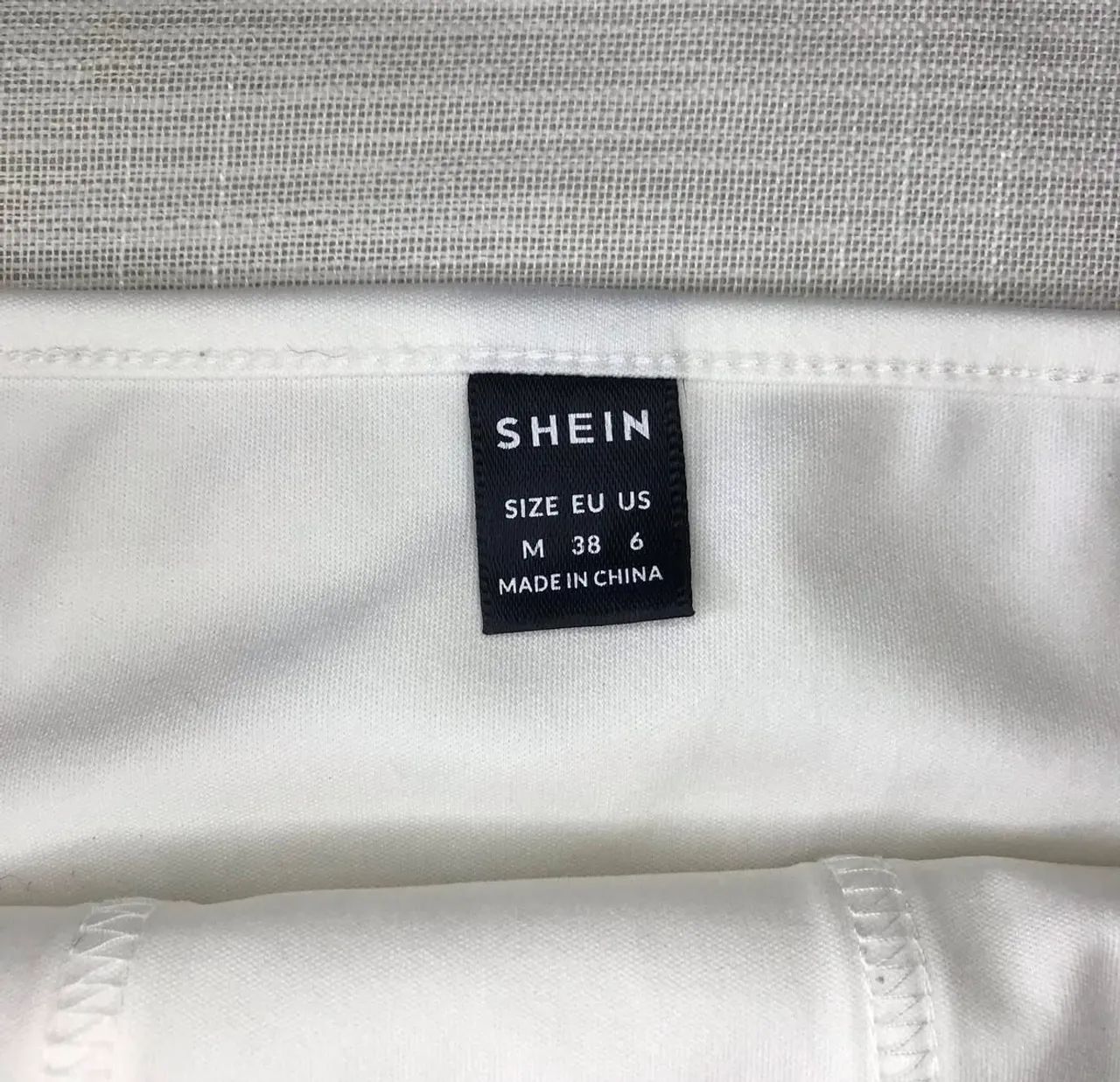 Blusa branca shein - Foto 2