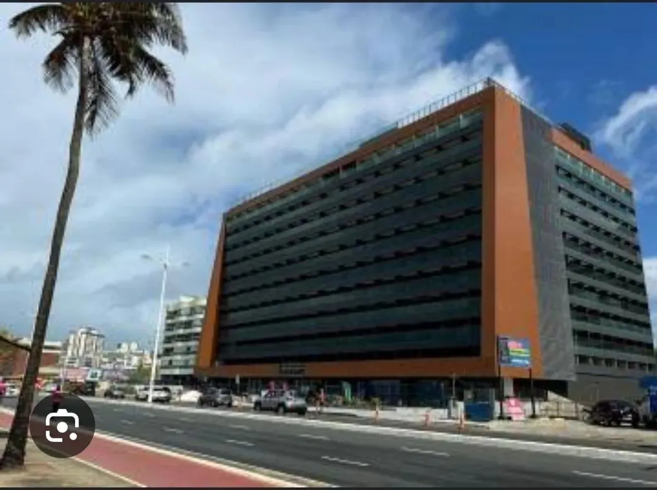 Oportunidade Vendo lindo Studio Mar porteira fechada no Art Studio!!!
