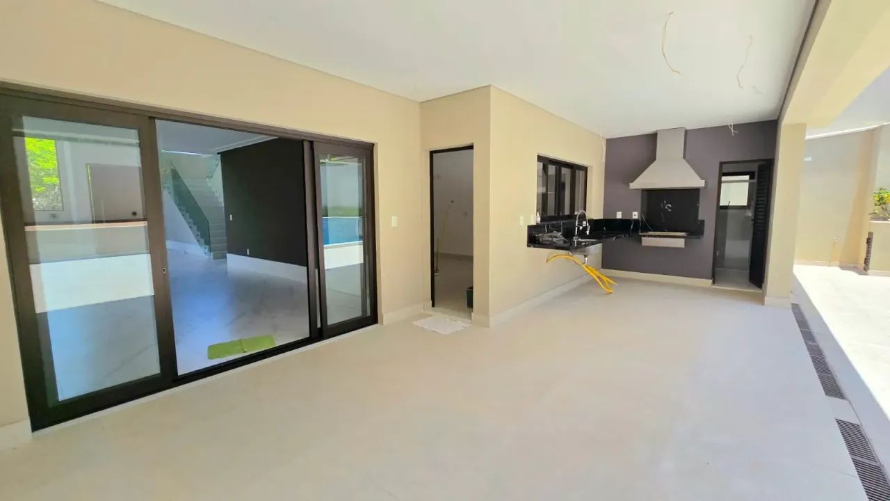 Sobrado para venda possui 403 metros quadrados com 5 quartos em Jardim do Horto - Rio Clar - Foto 5