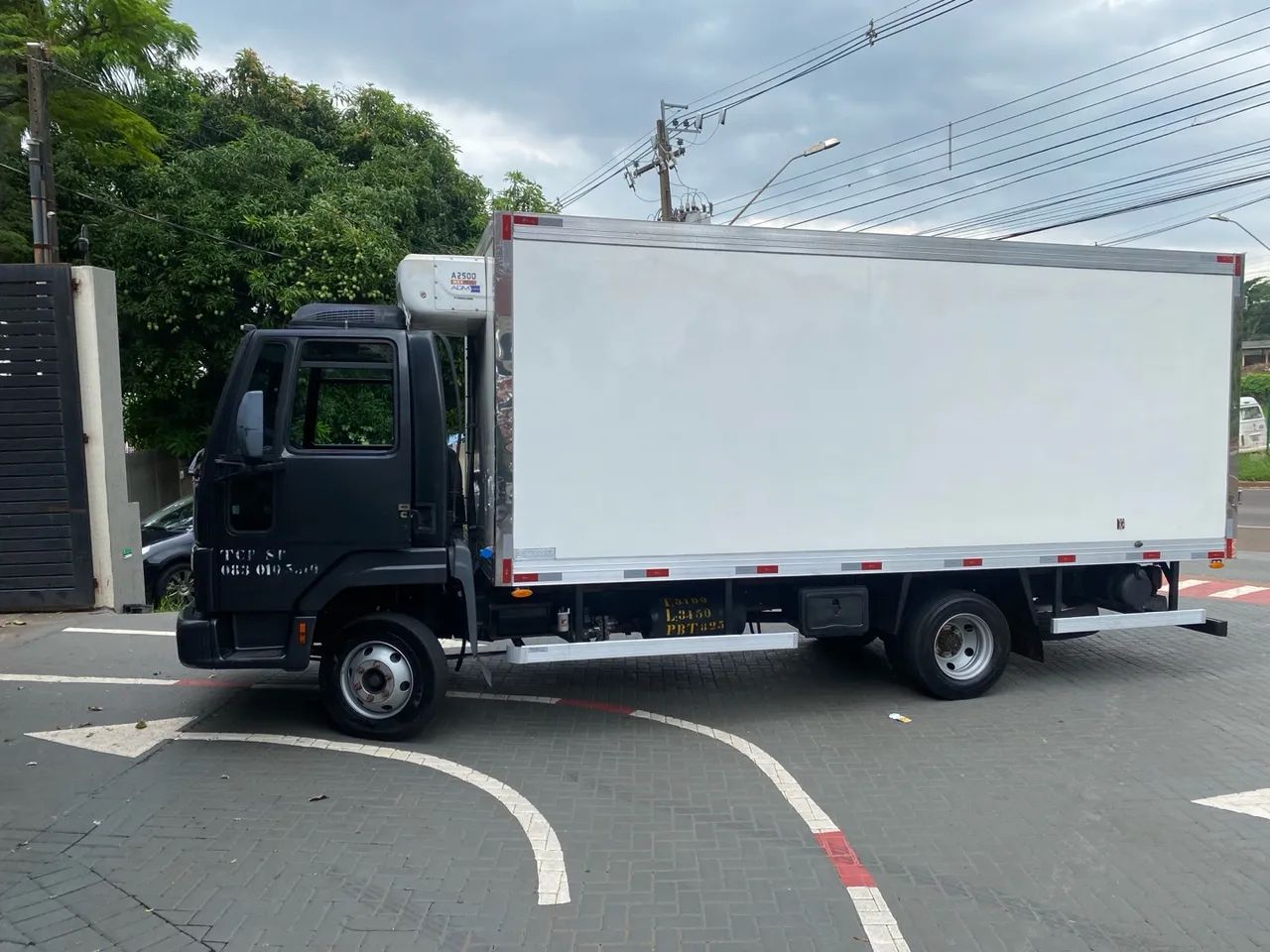 Ford Cargo 816 2012 novíssimo  - Foto 4