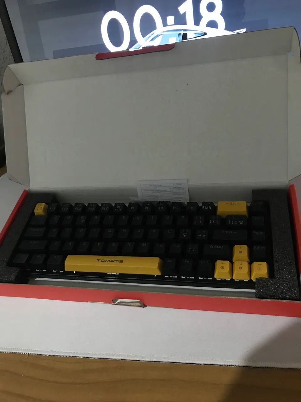 Teclado mecânico 64520766189569125