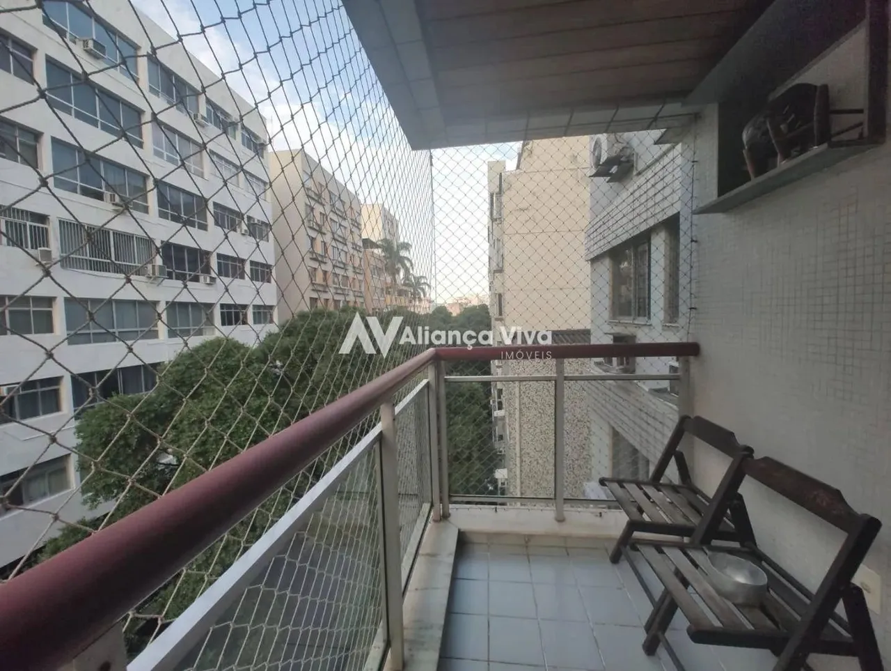 Catete | Apartamento 2 quartos, sendo 1 suite