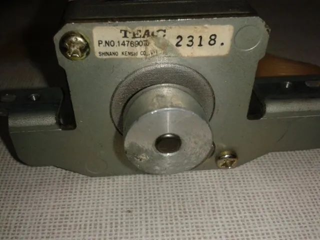 Motor De Passo Usado Teac 9x12 - Modelo 14769070-90 (Usado)
