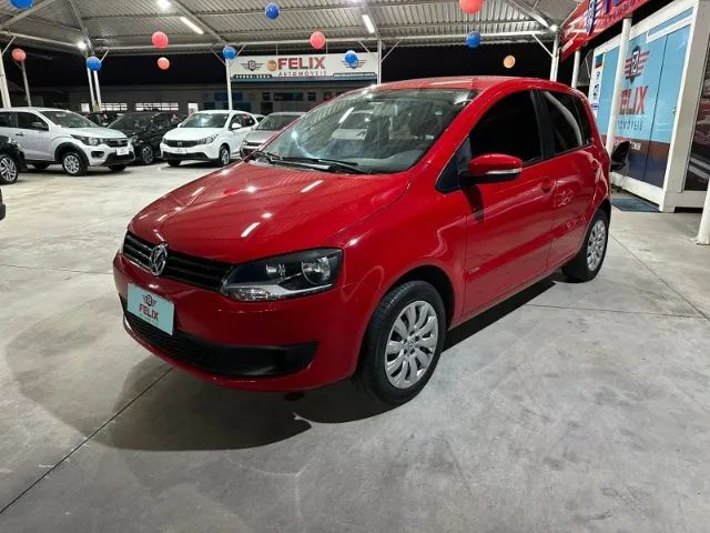 VOLKSWAGEN FOX 1.0 2014 COMPLETO KM 87.000 SUPER NOVO