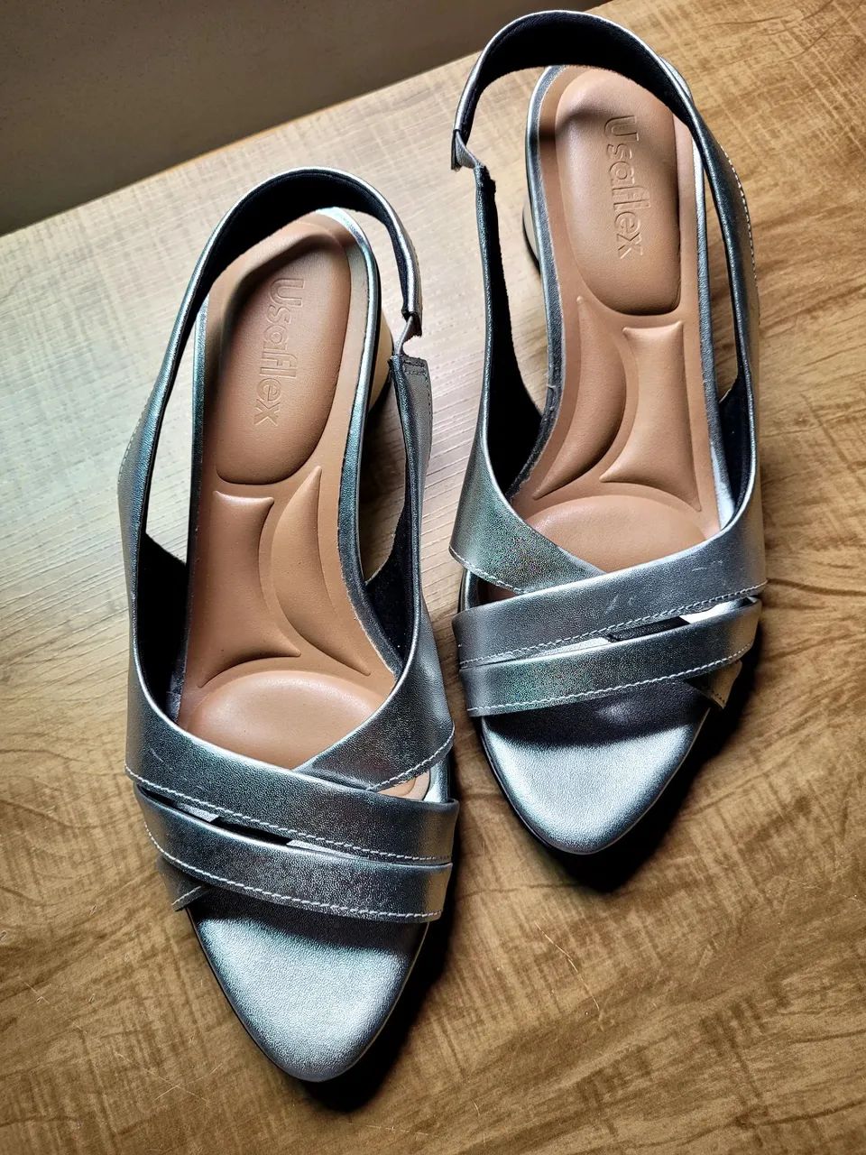 Sandália de couro conforto Usaflex - Foto 4