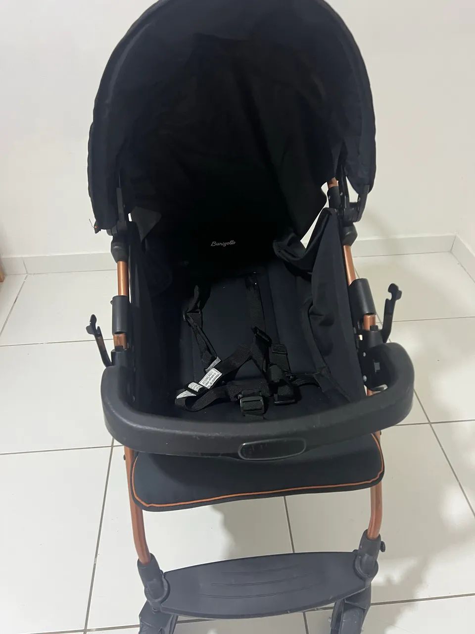 Carrinho de Bebê Burigotto - Completo e Confortável