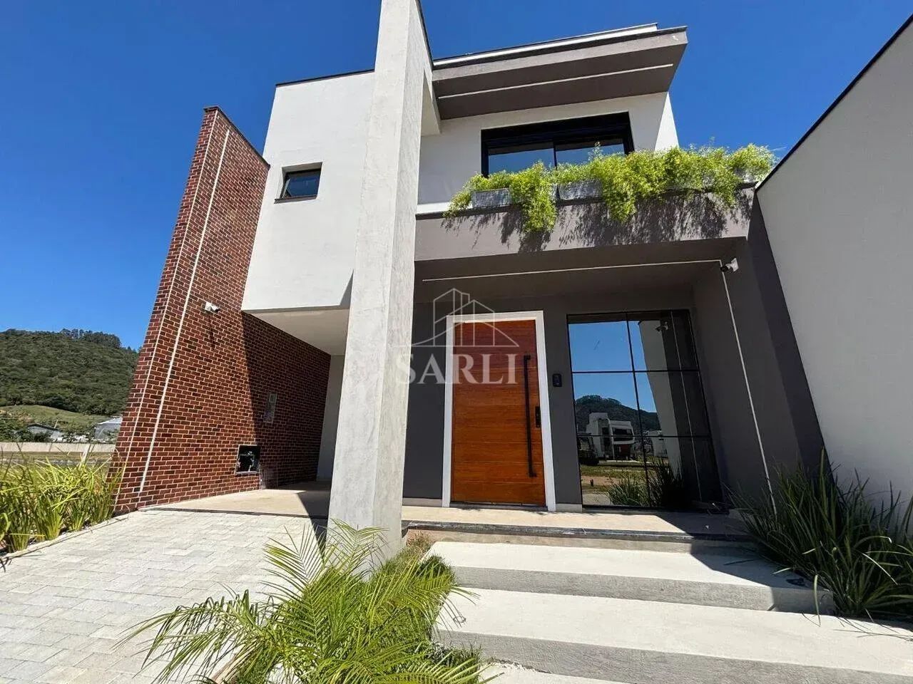 Casa, com 3 dormitórios, sendo1 suíte,  de 132 m² Bairro Deltaville - Biguaçu - Foto 3