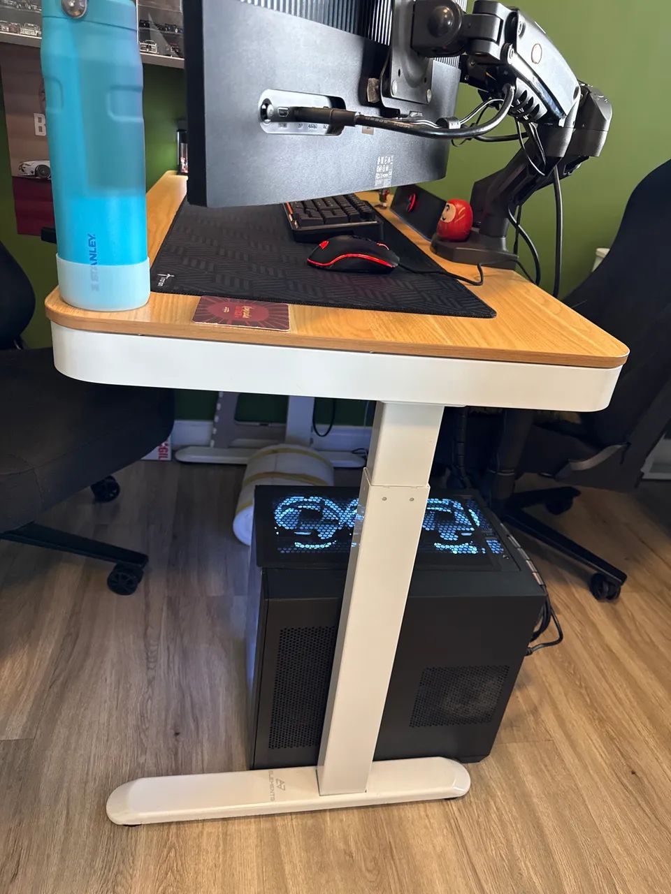Mesa com regulagem de altura ELEMENTS - Foto 2