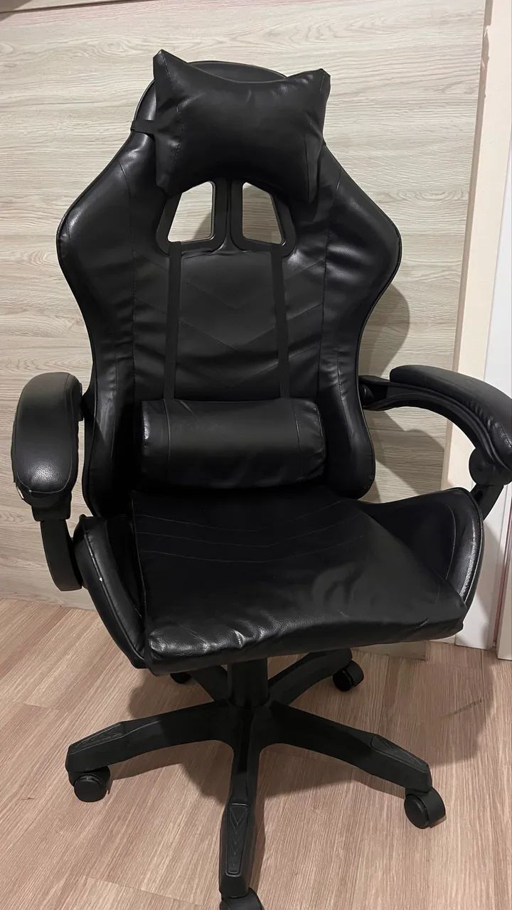 Cadeira Gamer - Semi Nova e Impecável