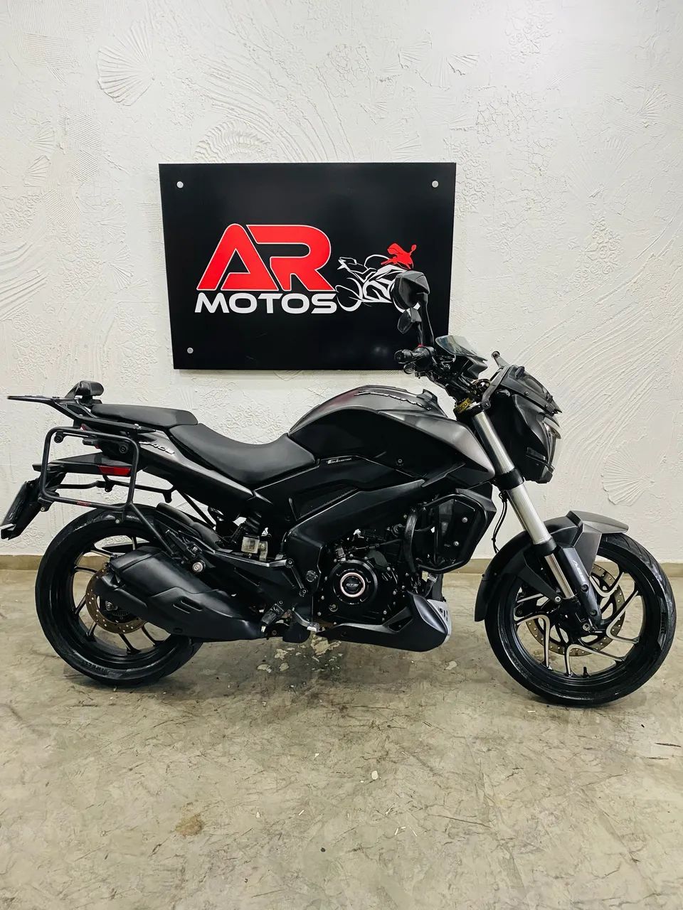 Bajaj dominar 400 2024 