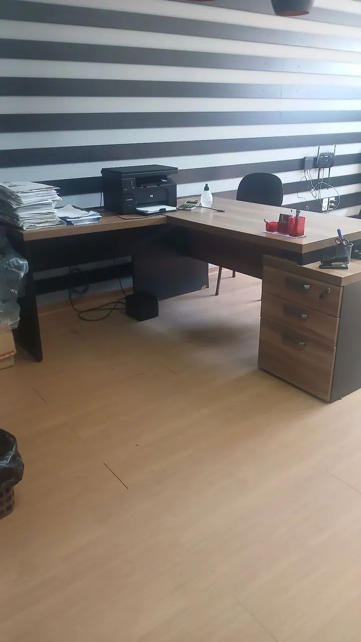 Mesa de escritório no precinho 