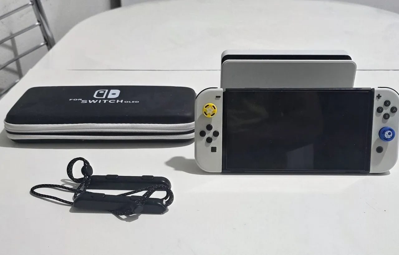 Nintendo Switch Oled + Película + Case - Foto 5
